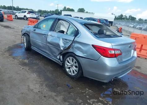 2015 Subaru Legacy 2.5I Premium z USA, uszkodzony, nr VIN 4S3BNAH68F3045770